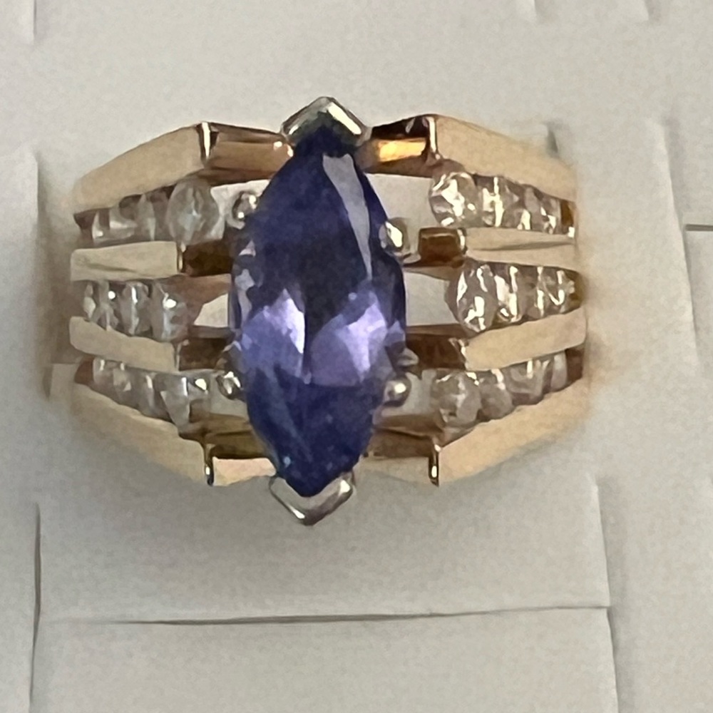Tanzanite 1.5 ct Marquise and round .40 ct diamond ring size 7.5 14k gold - Picture 6 of 13